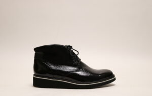 Durea 9654 H  zwart lak veterboot
