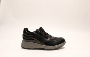 Xsensible Lima zwart veterschoen