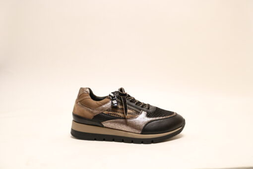 Helioform 249.002 K zwart/goud veterschoen