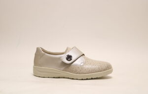 Solidus 29506 K Beige klittenbandschoen