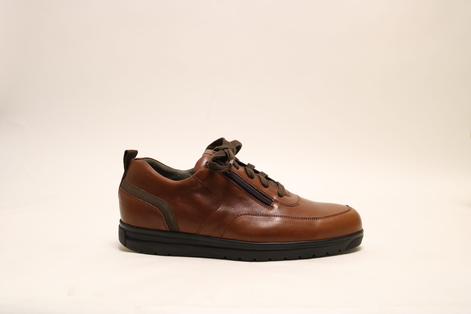 Gijs 2153 K Cognac veterschoen
