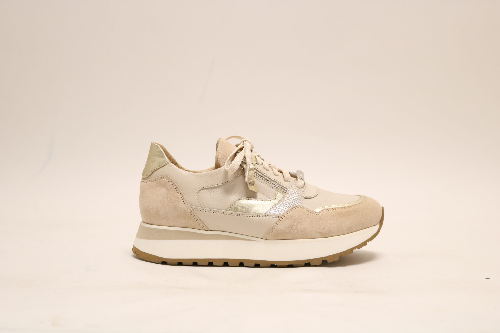 Footnotes 31007 H Beige Veterschoen