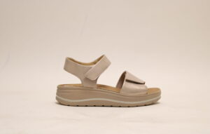 Hartjes 132.2002 H Roze Sandaal